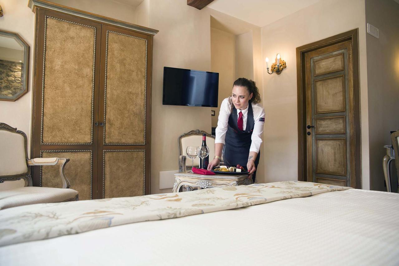 Boutique Hotel Elvezia Stresa Exteriör bild
